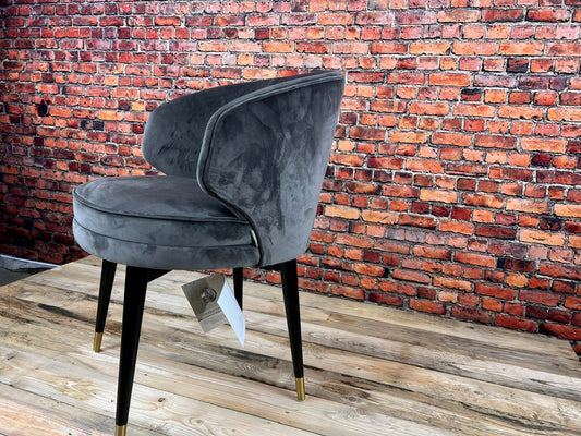 SPISEBORDSSTOL – ISOLA DI CAPRI DINING ARMCHAIR, VELVET grå